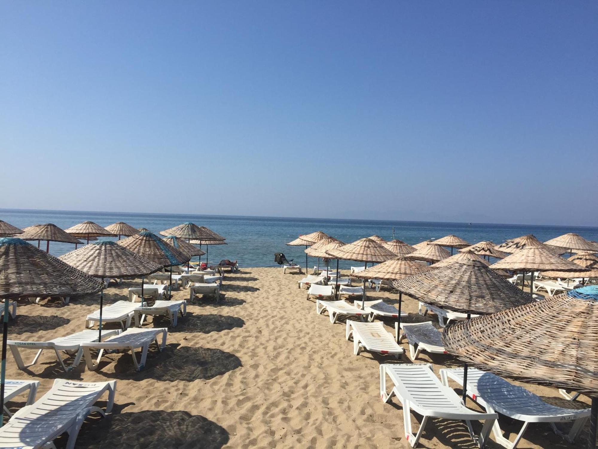 Grand Milano Hotel Ayvalik Exterior foto